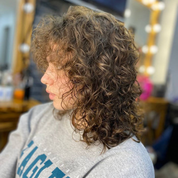 Стрижка жіноча
                    Салон красоты Fargo Киев