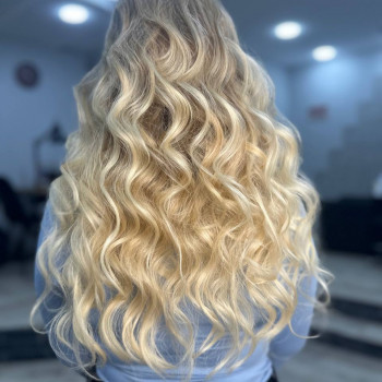 Макіяж та зачіска
                    Салон краси Fargo Київ