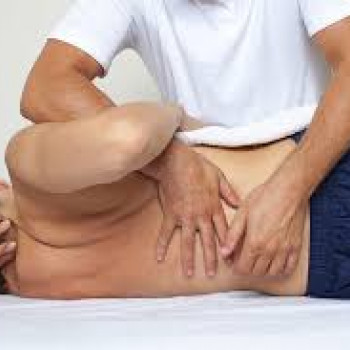 Мануальна терапія грудного відділу
                    Мануальний терапевт Олег Київ