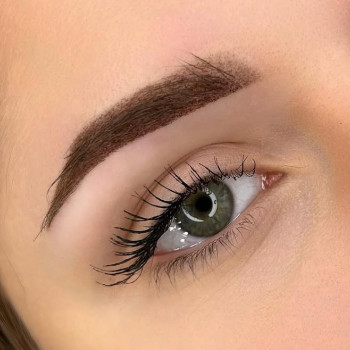 Перманентний макіяж брів/ татуаж
                    Мастер перманентного макияжа Александра Кривой Рог