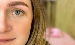 Моделювання та фарбування брів Мастер перманентного макияжа Александра Кривой Рог