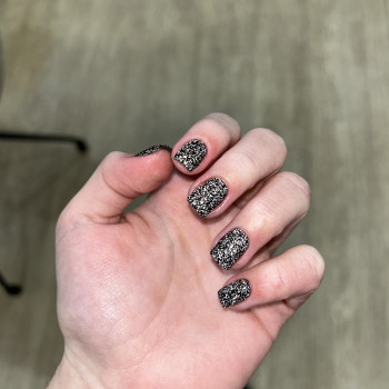 Коррекция
                    Мастер маникюра Любовь Ужгород