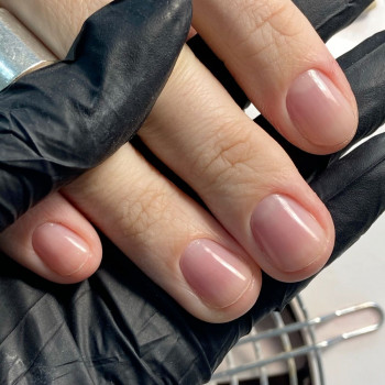 Коррекция
                    Мастер маникюра Любовь Ужгород