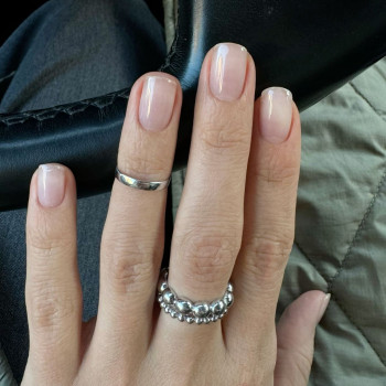 Коррекция
                    Мастер маникюра Любовь Ужгород