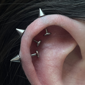 Проколи хрящів
                    Майстер з пірсингу  Черкаси