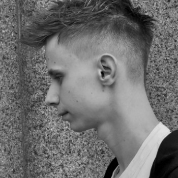 чоловіча стрижка