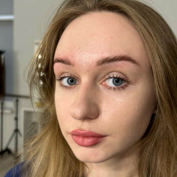 Ламінування брів
                    Бровіст Наталія Київ