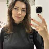 Майстер манікюру Ганна Ганiна на Barb.ua