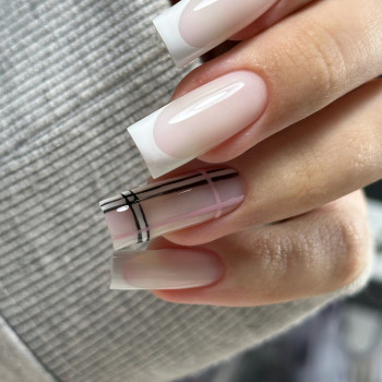 Нарощення нігтів
                    Мастер маникюра Ганна Днепр