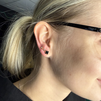 Додатковий пірсинг мочки вуха