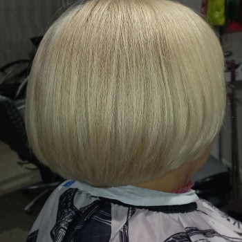  #стрижка #жіноча #каре #бобкаре #градуйованекаре #