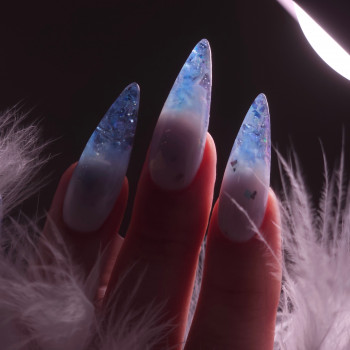 Перенарощення. Акваріумний зимовий дизайн з градієнтом.