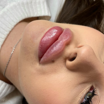 Фото из портфолио косметолога София (Днепр)