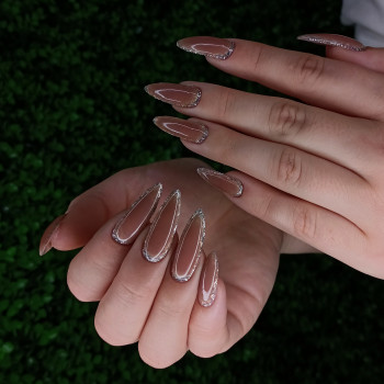  #блискучийманікюр  #манікюрмиколаївкорабельний, фото - Мастер маникюра Таїсія Дячек