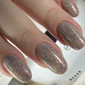 Манікюр з покриттям гель лак
                    Мастер маникюра Ганна Днепр