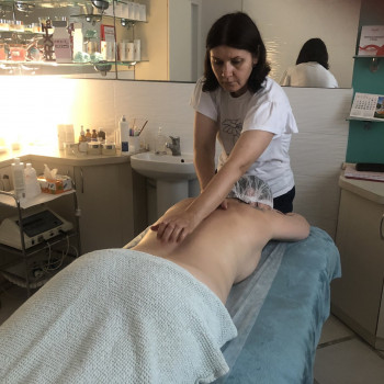 Іспанський хіромасаж тіла
                    Майстер з пірсингу Татьяна Київ