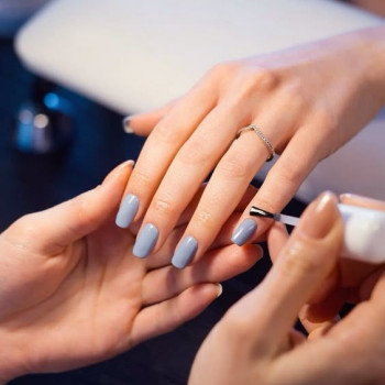 Манікюр
                    Салон краси  Львів