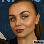 Майстер манікюру Олександра на Barb.ua