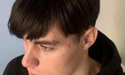 Пирсинг брови Майстер з пірсингу Татьяна Київ