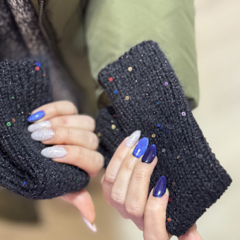 Зняття манікюр та покриття гель лаком
                    Салон красоты  Киев