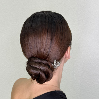 Візаж і зачіски
                    Салон красоты MAEL Aesthetic Studio Винница