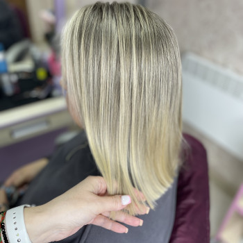 Фарбування у техніці аіртач
                    Перукар  Харків