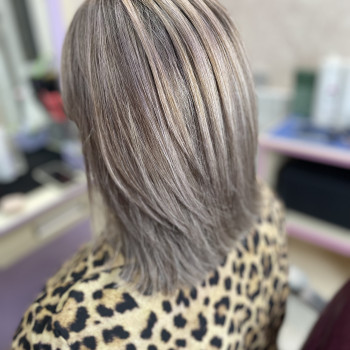 Рельєфне фарбування
                    Перукар  Харків