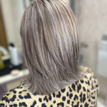 Рельєфне фарбування
                    Перукар  Харків