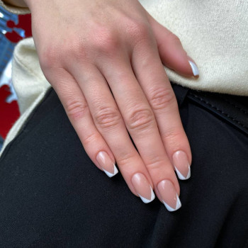 Маникюр геометрия френч, фото - Салон красоты Fargo