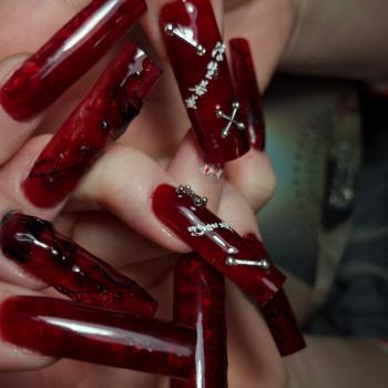 необычный маникюр