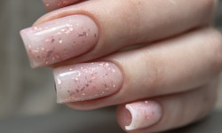 Манікюр з укріпленням Мастер маникюра Катерина Киев