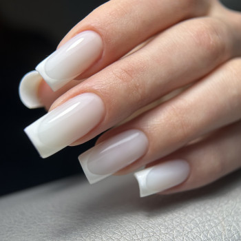 Нарощування
                    Мастер маникюра Катерина Киев