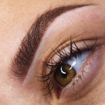 Перманентний макіяж брів
                    Майстер перманентного макіяжу Алиса Івано-Франківськ