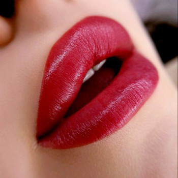 Помадний прокрас