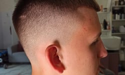 Стрижка Кроп Парикмахер  Винница