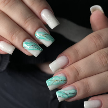 Манікюр, укріплення гелем, квадрат