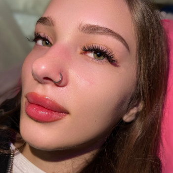 Нарощування вій 3Д 
Мокрий ефект з розтушовкою