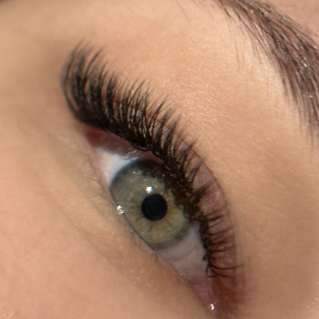 Нарощування вій 2Д Мокрий ефект з розтушовкою