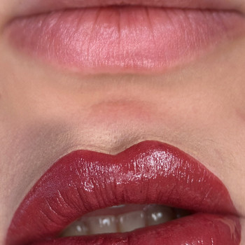 Перманент губ
                    Лешмейкер Нина Николаев