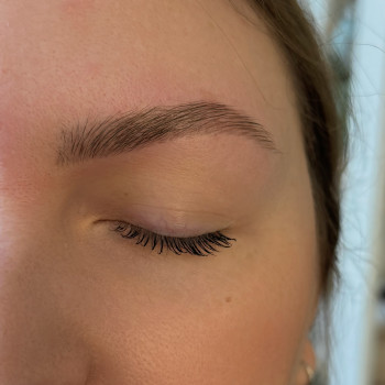 Моделювання та корекція брів
На 3-4 тижні за 20-25 хв