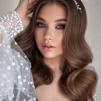 Свадебный образ
                    Парикмахер-визажист Кристина Одесса