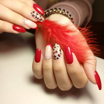 Манікюр
                    Салон краси Мастерская Красоты Кременчук