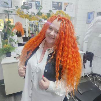 Афрокудрі
                    Салон краси Мастерская Красоты Кременчук