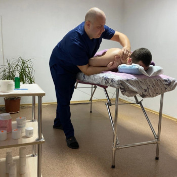 Спортивний масаж для дорослих