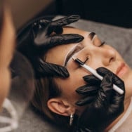 Майстер перманентного макіяжу Олена Максимук на Barb.ua