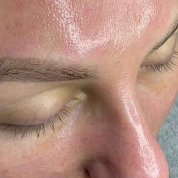 Фото из портфолио мастера Ирина Гарбуз (мастер депиляции, Киев)