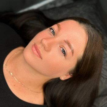 Перманентний макіяж брів
                    Мастер перманентного макияжа Катерина Запорожье