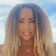 Брейдер Оксана Київ,Левка Лук'яненка, 21 район Оболонь