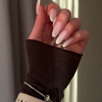 Фото з портфоліо салону KNS (нігтьова студія, Київ)