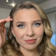 Бровист Наталья Лавренюк на Barb.ua